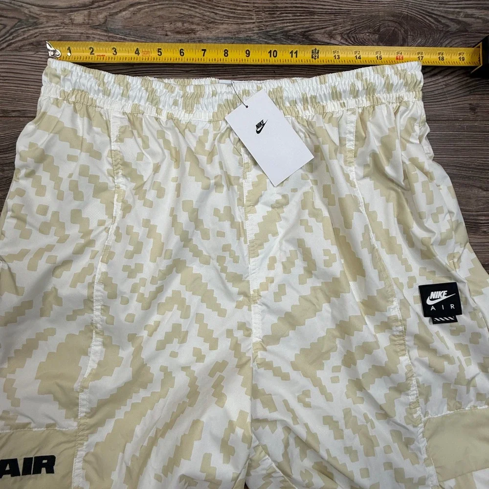 Nike Mens Size Large Tall Woven Cargo Pants Sail Khaki Print HQ9468-133 New